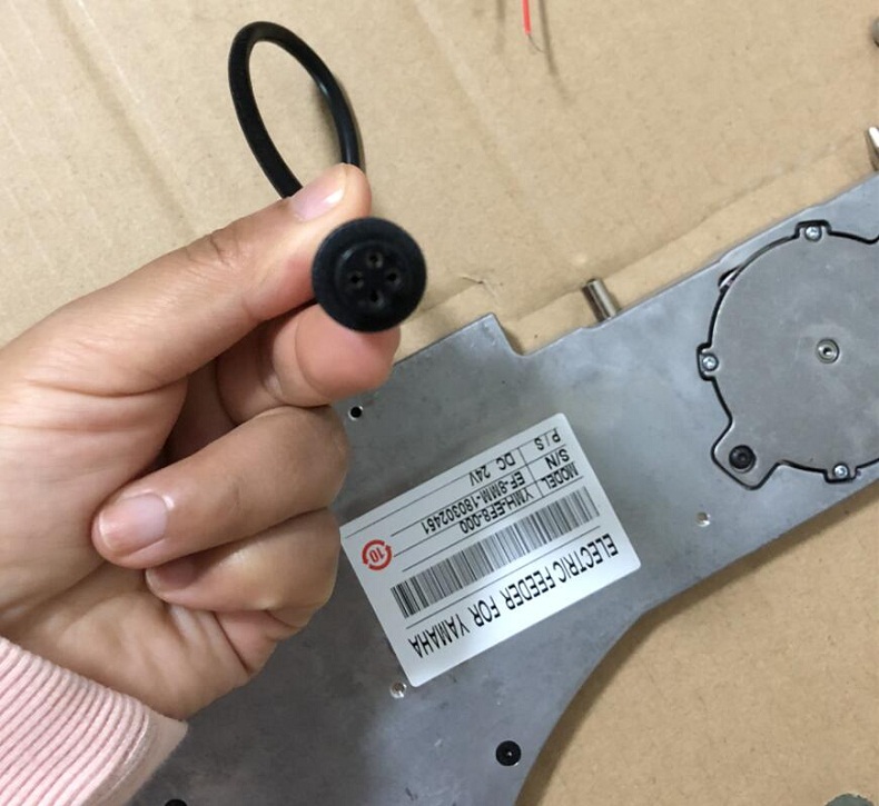 Universal Yamaha Electric Feeder (8mm) for Yamaha YV YG Machine 0201,0402,0603,0805,1206,2835...DIY SMT Pick and Place Machine