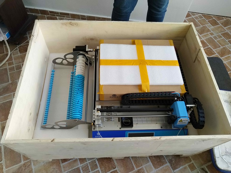 All-in-one CHMT48VA Desktop SMT Pick and Place Machine + Vibration Feeder, Embedded Linux System, Prototying Batch Production